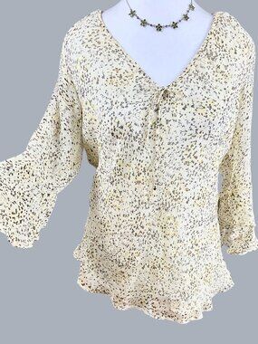 Anne Carson Silk Top Flare Sleeves Cream Sequins (M)